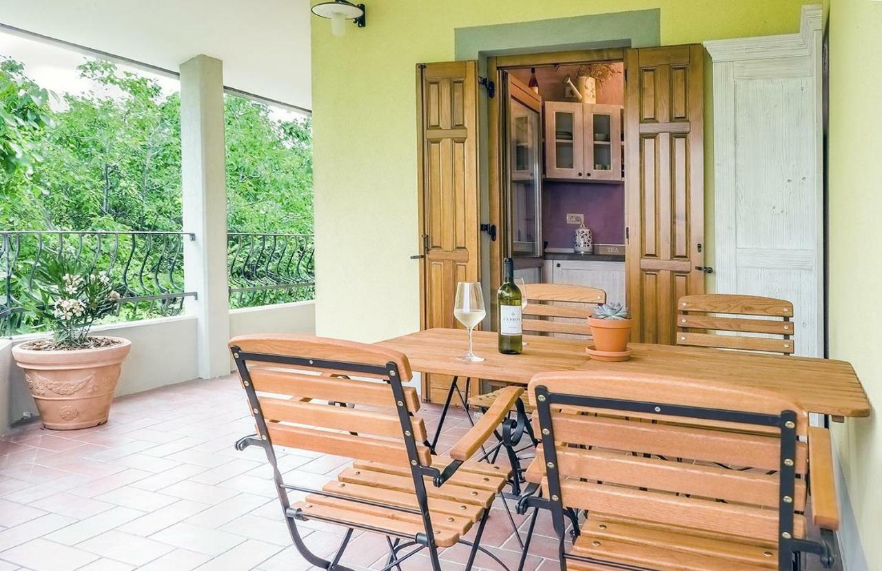 Cebron Family Estate Hotel Branik Szoba fotó